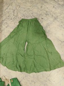 Party Wear Suit With Heavy Dupatta..
