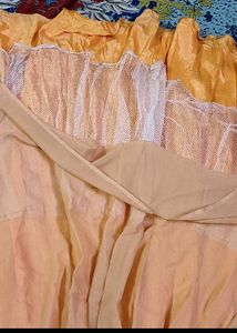 Kurti Dupta And Skirt