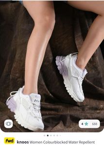 Knoos Casual Shoes