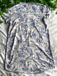 H&amp;M Women’s Blue and White Toile Dress