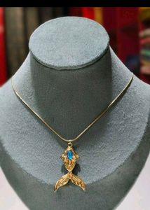 Gold Fish Pendant Necklace