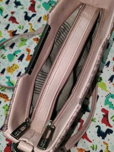 Varsaca Shoulder Bag