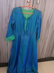 Ladies Kurta Medium Size.Dual Color
