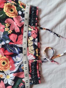 Straight Pant Floral Print On Black Base.