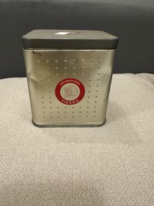 🕰️ Fossil Collectible Travel Clock – Never Used