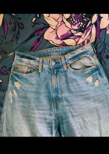 H&amp;M Straight Fit Jeans