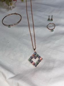 Pendant Set Combo Of 4