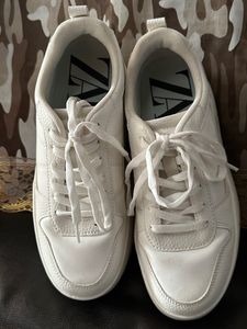 ZARA Women White Joggers