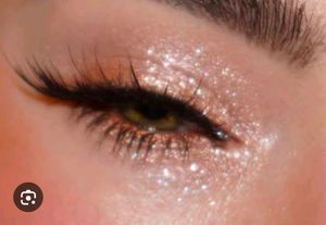 Kim Chi Chic Face And Body Glitter Gel