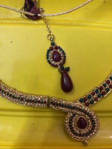 Jewellery Set ( neck lace + mango tikka + surprise