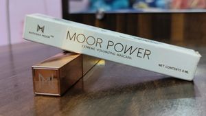 Natasha Moor Power Volumizing Mascara
