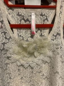 Miss Bennett Top S