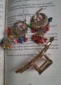 Set Of Jhumka+claw💙🌷