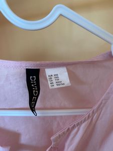 H&amp;M Pink Tie-Front Puff Sleeve Top