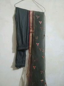 Gown Lagging With Duptta For Women It&#39;s New