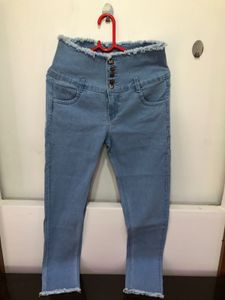 HIGH WAISTED JEANS 👖