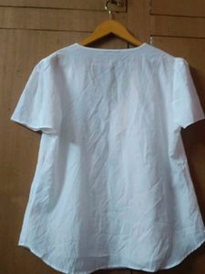 White V-Neck Short Sleeve Top