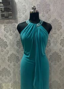 Elegant Teal Halter Gown🦋💕🎀