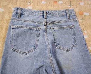 Light Wash Jeans ( Free Gift 🎁 )