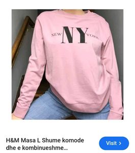 H&amp;M Pink NY Sweatshirt
