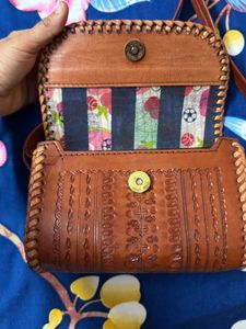 Vintage Leather Crossbody Bag
