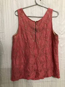 H&amp;M Sleevless Lace Top