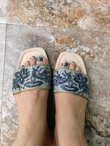 Zudio Grey Flats