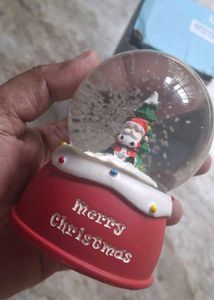 Christmas Snow Globe