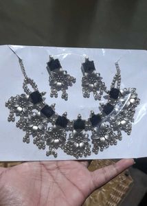 Oxidized Silver Neck set