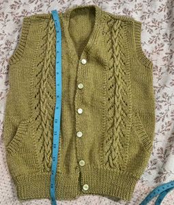 Vintage Knitted Vest new