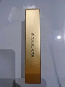 Lakme Sun Expert Dry Matte Fluid