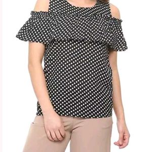 Cold Shoulder Top By People