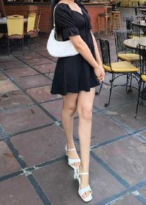 Urbanic off white- cream shoulder baguette bag