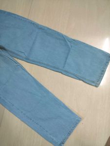 Light Wash Wide Leg Jeans