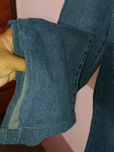 TRENDYOL Women&#39;s Bootcut Jeans