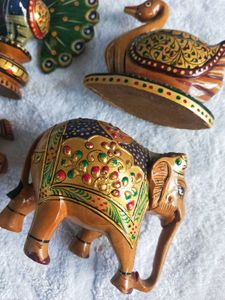 Hand-painted Wooden Animal Figurines
