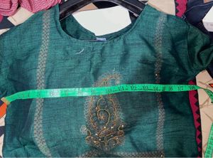 Green Kurti