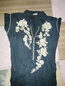 Embroidered Kurta Set