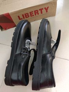 🆕 Black School Shoes For Girls