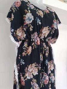 Floral Print Dress with Lace Trim