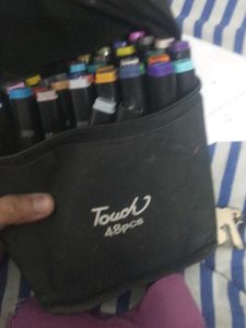 Touch markers 32 shades