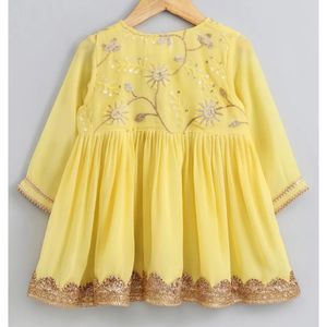 Ethnic Wear Kurta and Sharada Set For Baby Girl