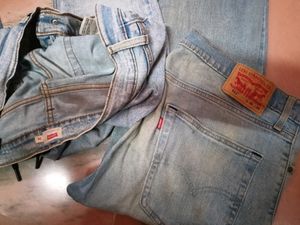 2 Levi&#39;s Jeans For Men