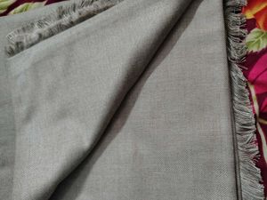 Kashgari Lohi Wool Shawl