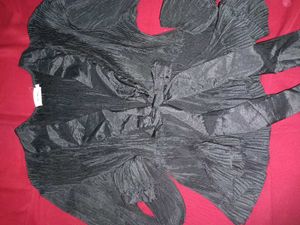 Vintage Black Tie-Front Wear