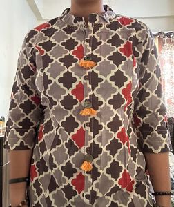 Aaboli Grey Patterned Long Kurta