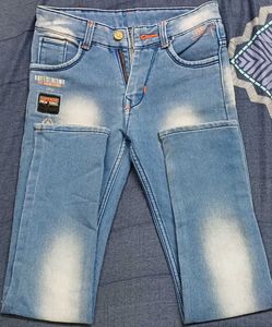 Children&#39;s Stylish Denim Jeans