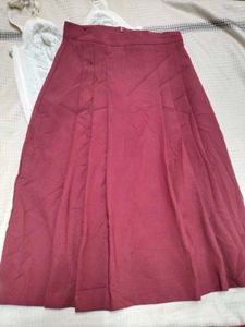 Midi Style Pleated Skirt