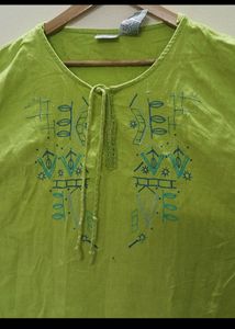 Green kurti