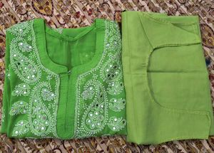 Chikankari Kurta 💚